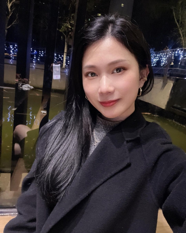 欣欣向荣的第一张照片--重庆红颜知己交友网